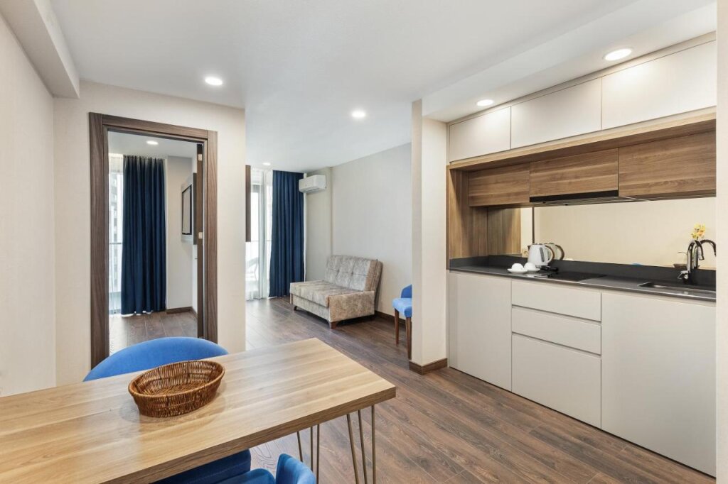 Батуми: Апарт-Отель Wyn Residences Batumi
