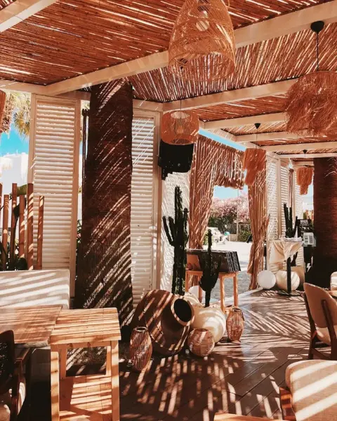 Яликавак: Yalinn Hotel
