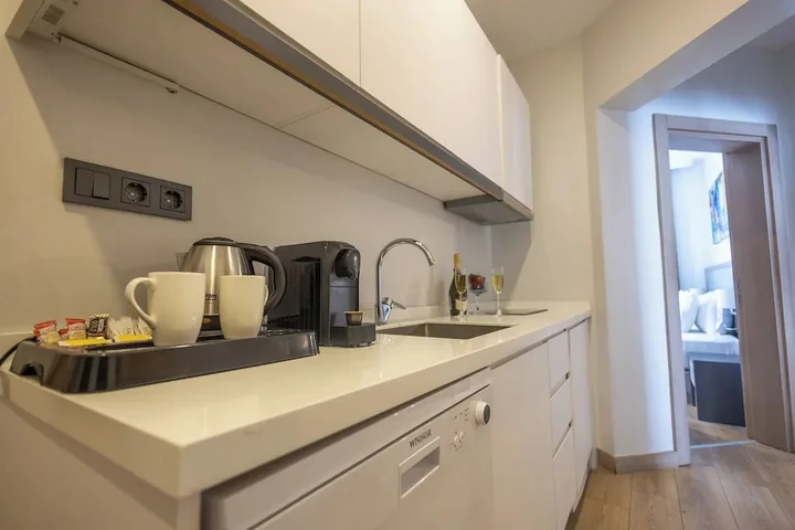 Яликавак: Yalinn Hotel