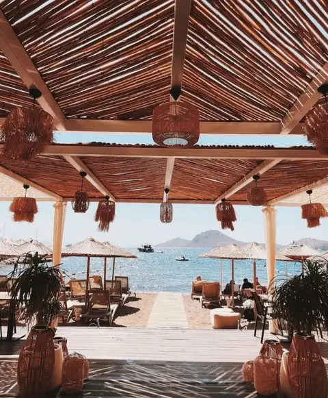 Яликавак: Yalinn Hotel