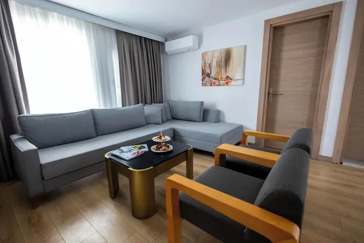 Яликавак: Yalinn Hotel