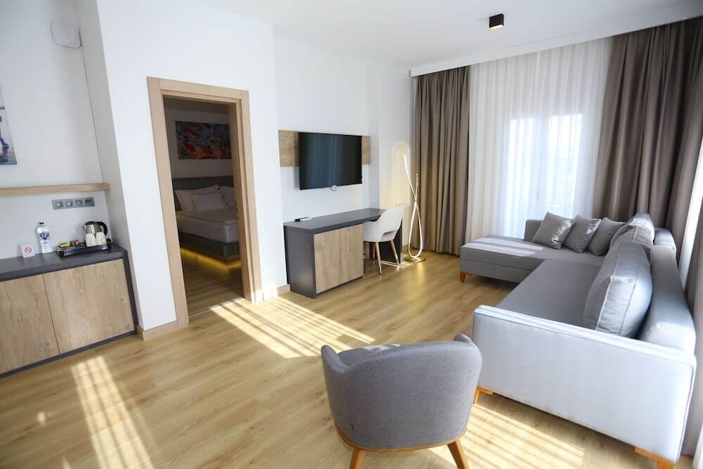 Яликавак: Yalinn Hotel