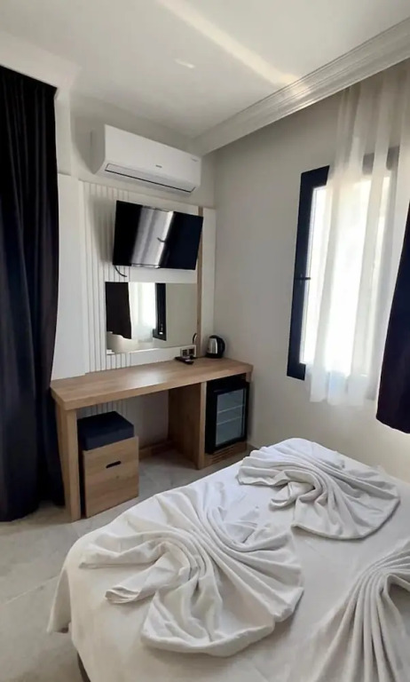 Капикири: Evren Hotel