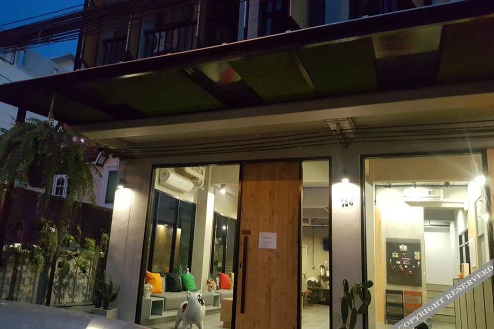 Лопбури: Saya Loft Hostel Lopburi