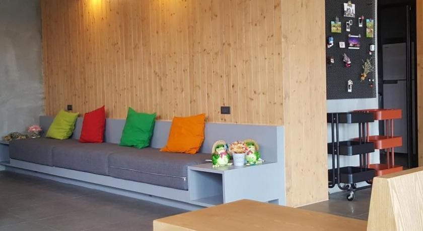 Лопбури: Saya Loft Hostel Lopburi