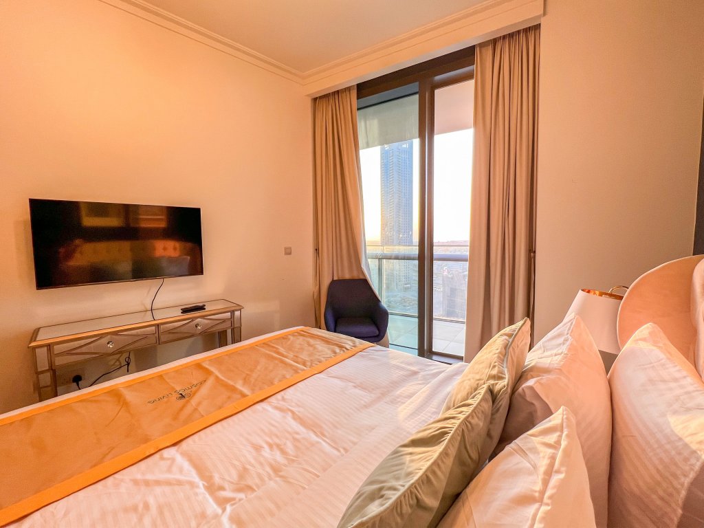 Дубай: Апартаменты Cosmos Living Downtown Dubai