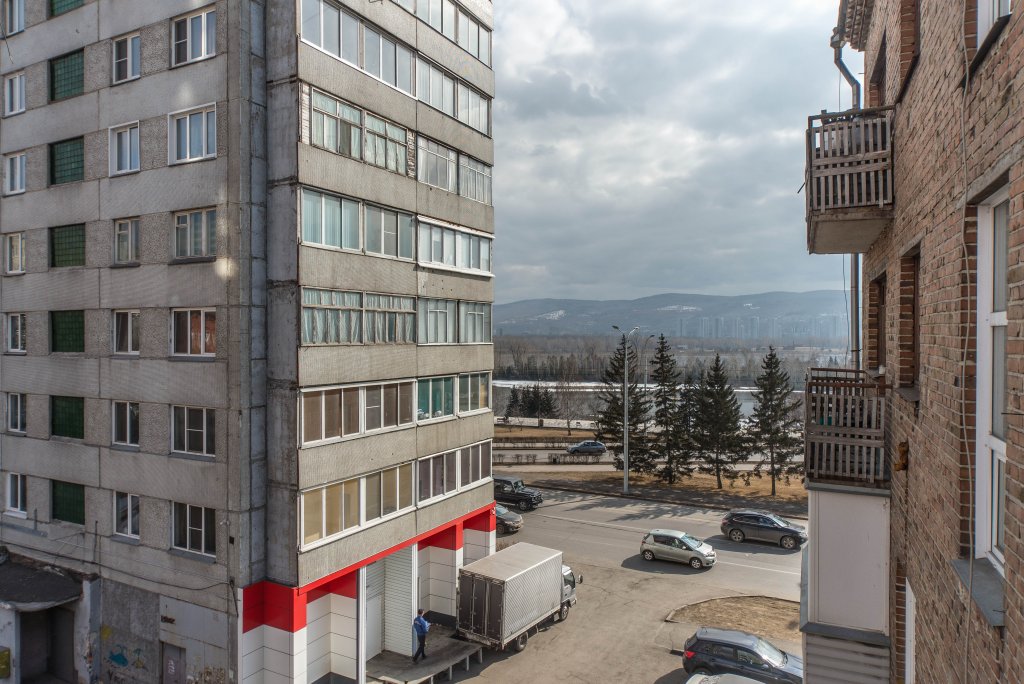 Красноярск: Квартира на набережной в центре города для 4 человек