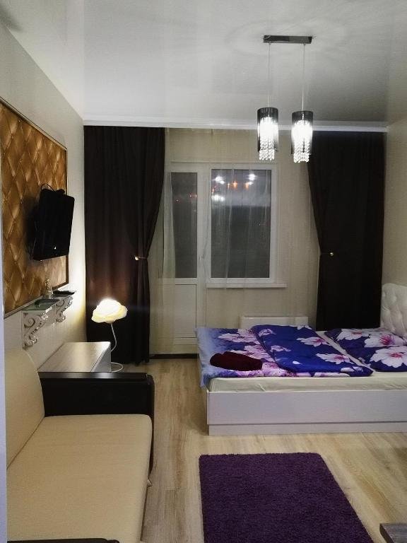Сургут: Apartment on Aleksandra Usoltseva 26