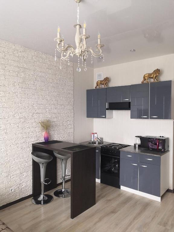 Сургут: Apartment on Aleksandra Usoltseva 26