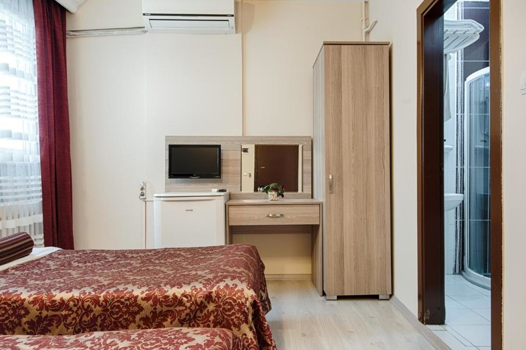 Стамбул: Di̇nar Hotel