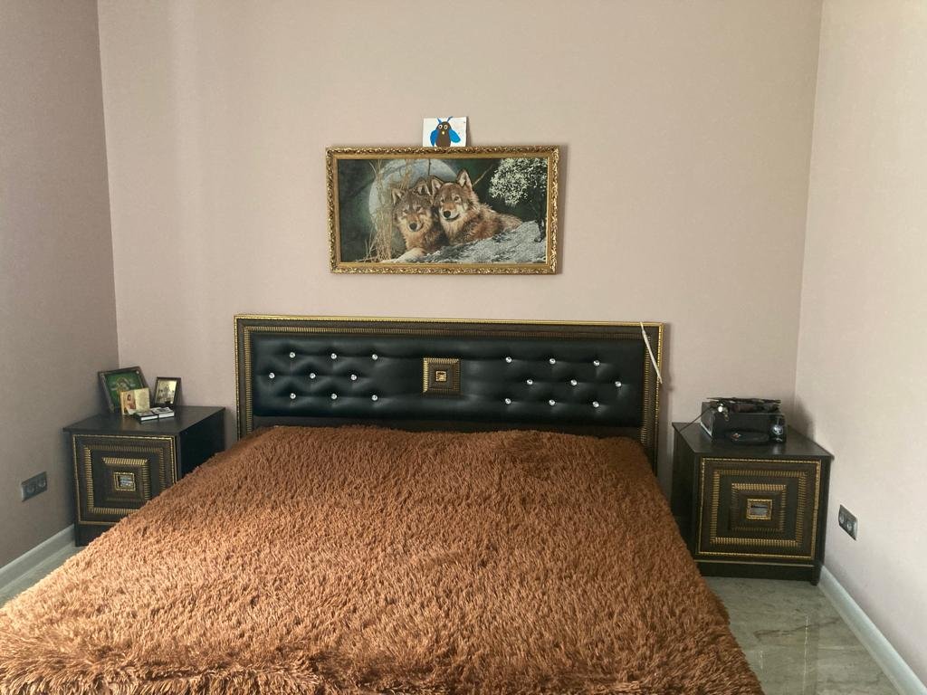 Сухум: Вилла F’17 Apartments - дом с застекленной беседкой