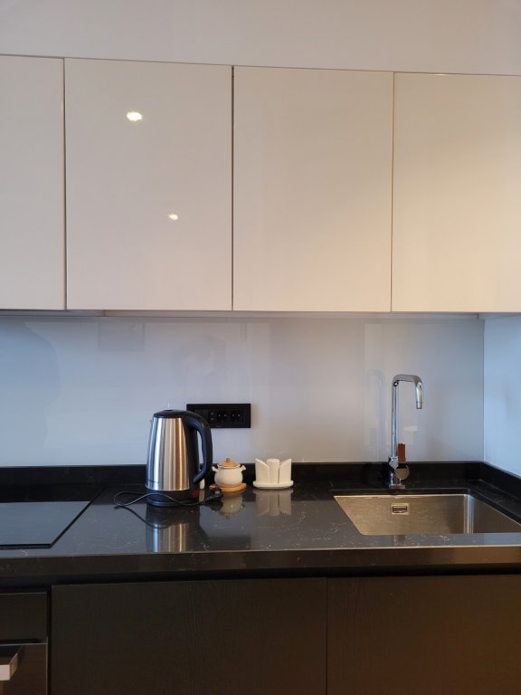 Баку: Апартаменты Sea Breeze White Villa