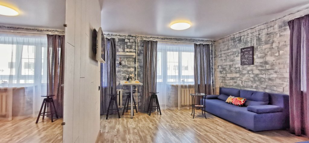 Барнаул: Апартаменты Apart-Comfort на Угличской 13