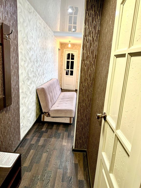 Красноярск: Апартаменты Сурикова 36-18