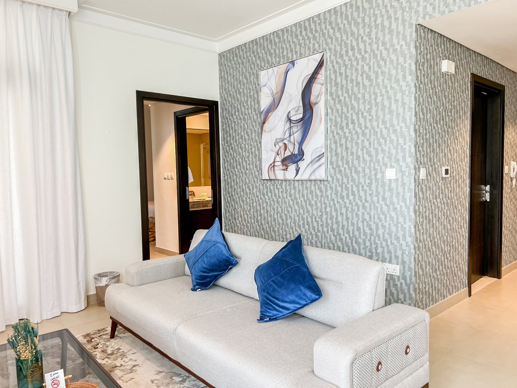 Дубай: Апартаменты Cosmos Living Sea View Dubai Creek Harbour