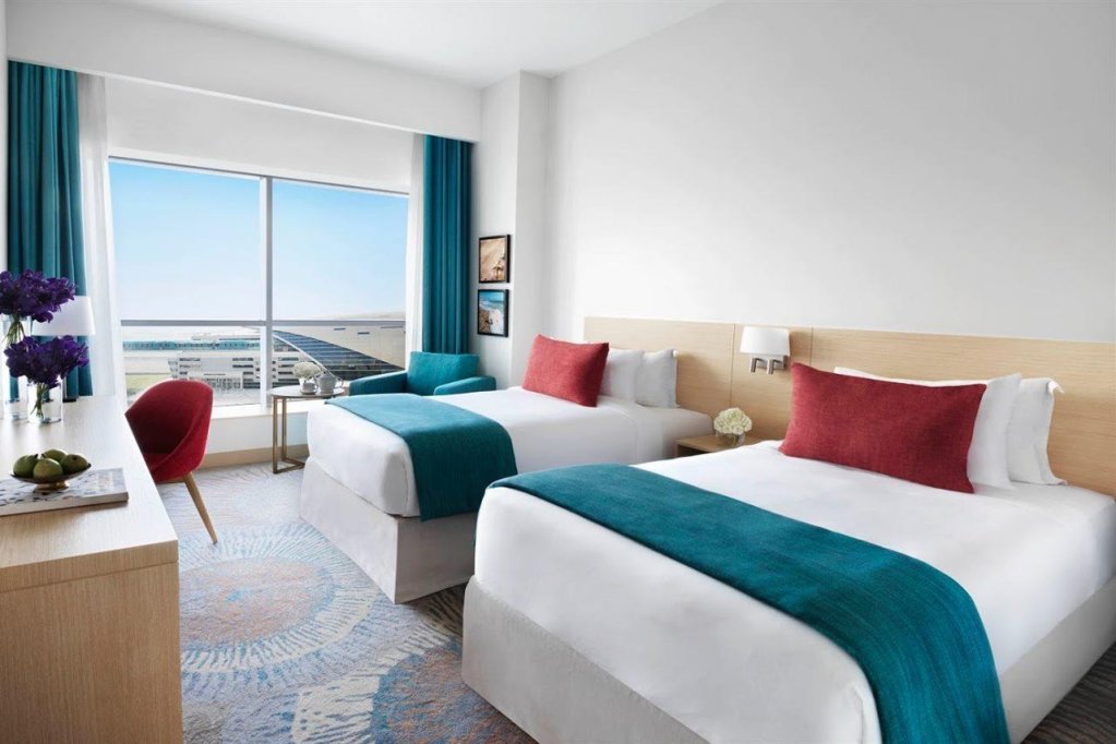 Дубай: Отель Dubai Avani Ibn Battuta Hotel