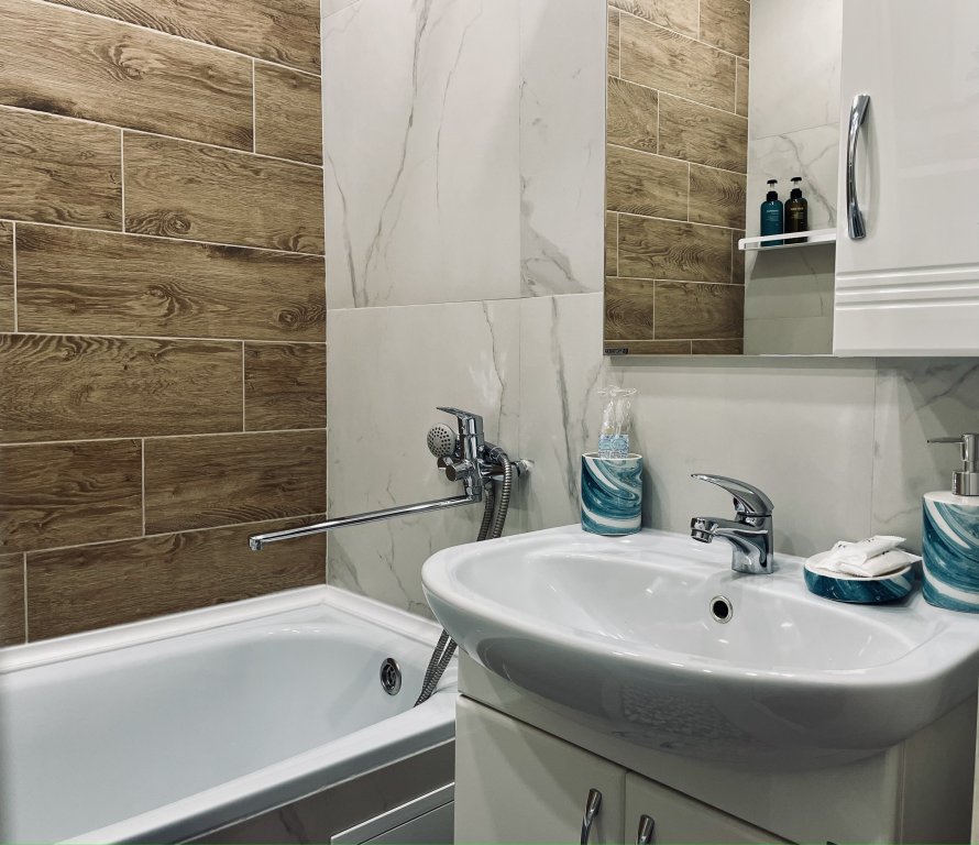 Красноярск: Апартаменты Argentum Home Корнеева 26