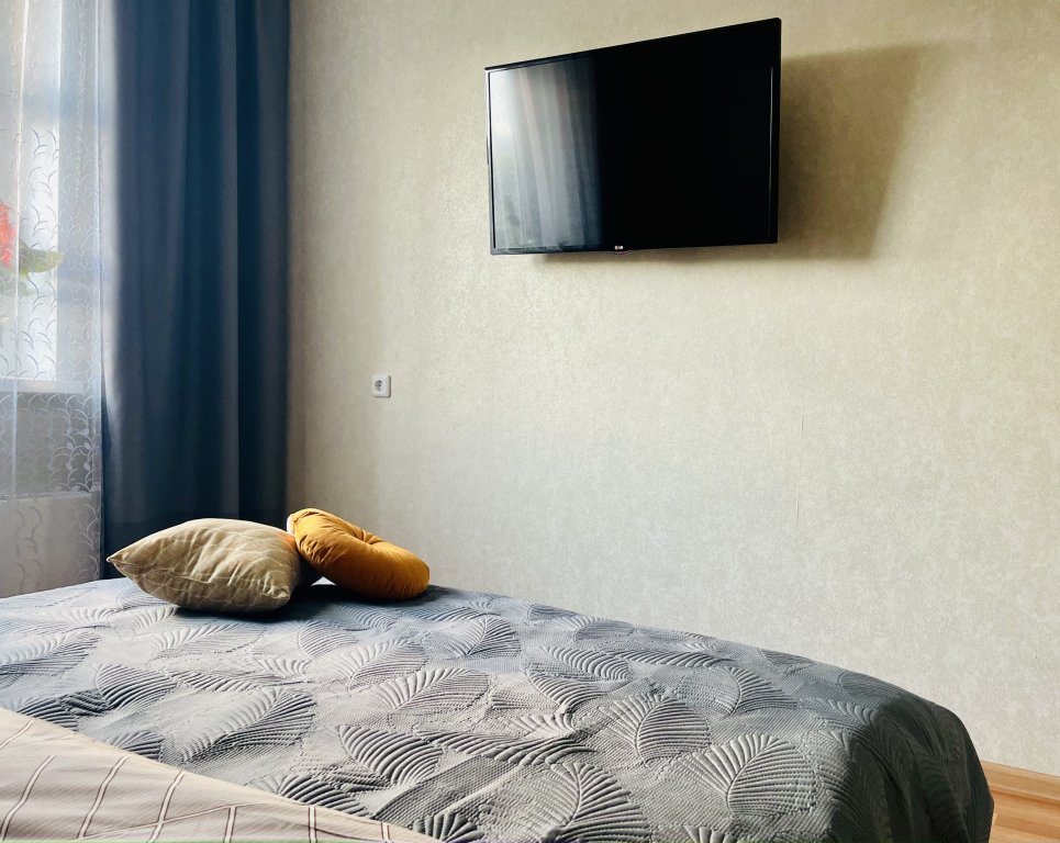 Красноярск: Апартаменты Argentum Home Корнеева 26