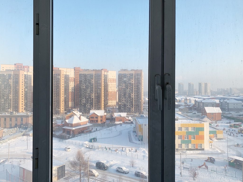 Красноярск: Апартаменты Династия Караульная 48