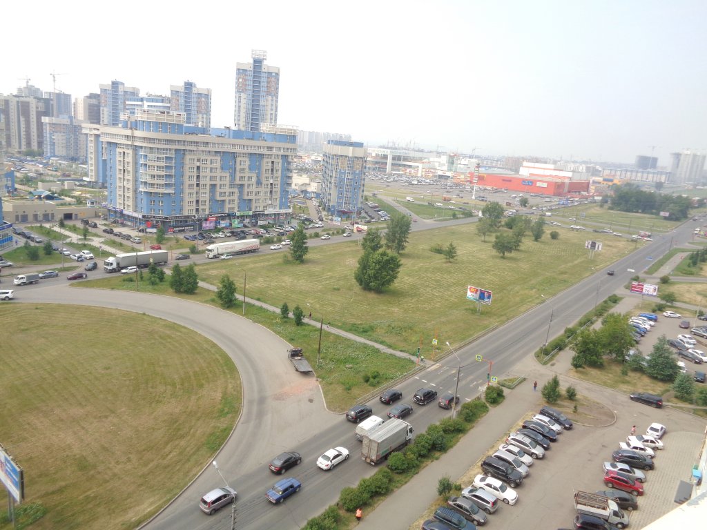 Красноярск: Апартаменты  Авиаторов 42
