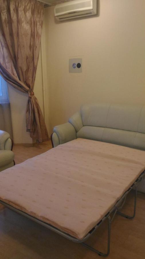 Москва: Kakhovka 18/1 Apartment