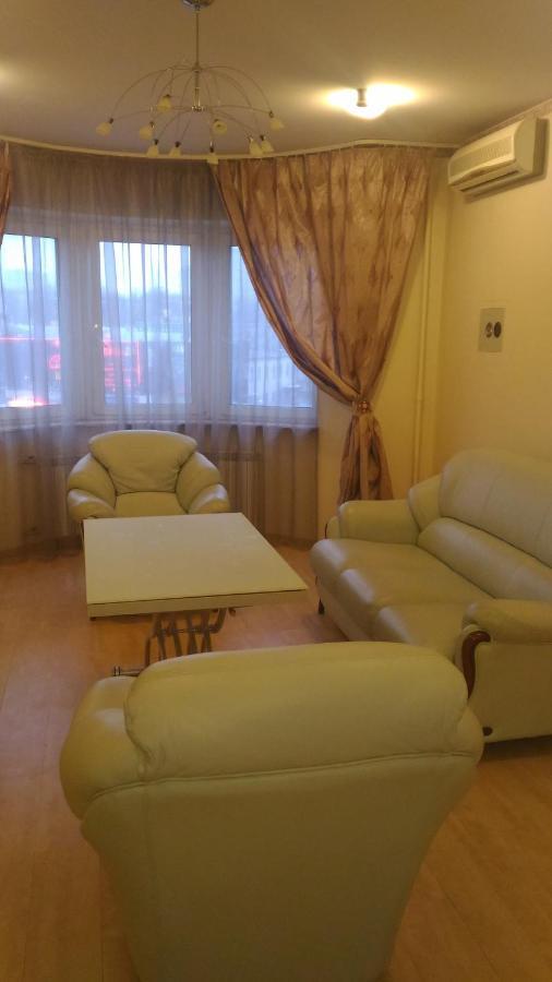 Москва: Kakhovka 18/1 Apartment