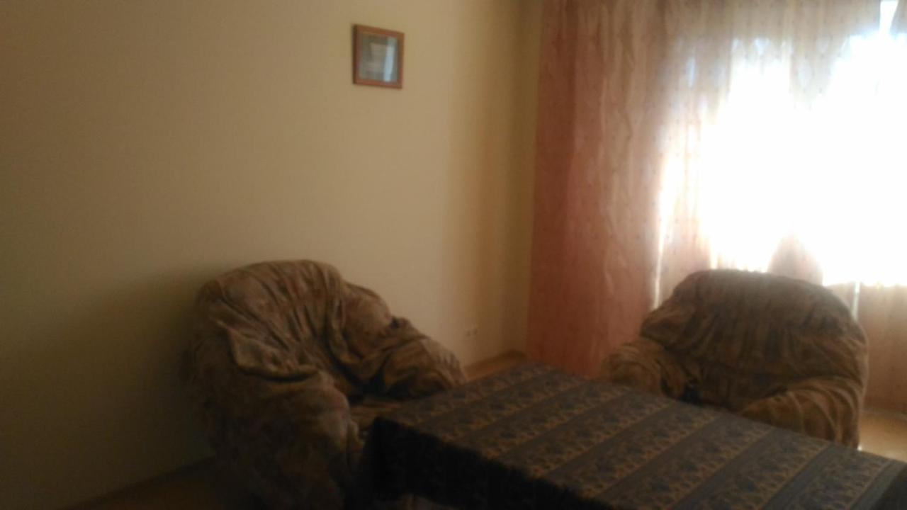 Москва: Kakhovka 18/1 Apartment