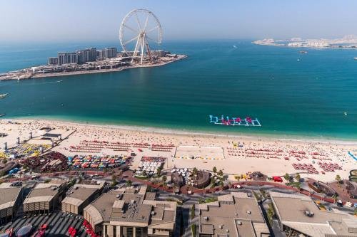 Дубай: Dubai 5* Penthouse front sea 6 Bdr. private pool!