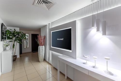 Дубай: Dubai 5* Penthouse front sea 6 Bdr. private pool!