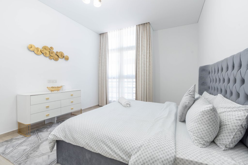 Дубай: Апартаменты  SuperHost - Chic Home in the Heart of JVC with Designer Pool
