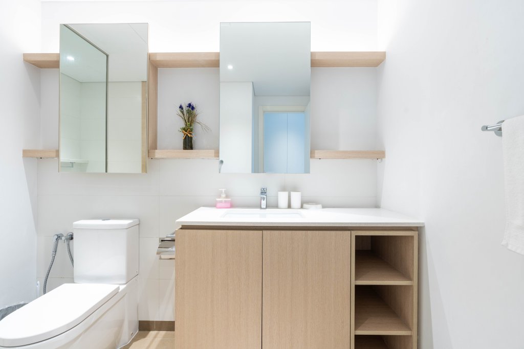 Дубай: Апартаменты  SuperHost - Chic Home in the Heart of JVC with Designer Pool