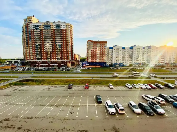 Сургут: SEVER Маяковского, 8