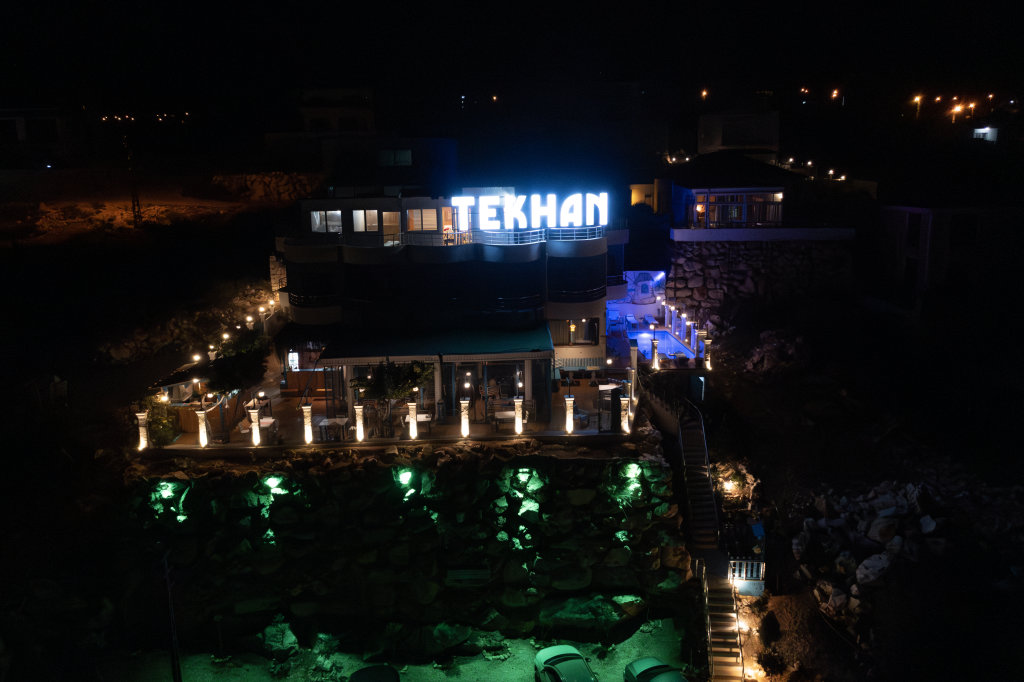 Лимонлу: Hotel TEK HAN KUMKUYU
