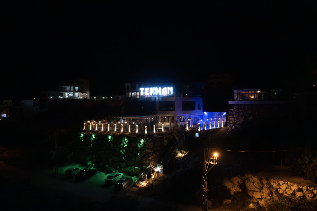 Лимонлу: Hotel TEK HAN KUMKUYU