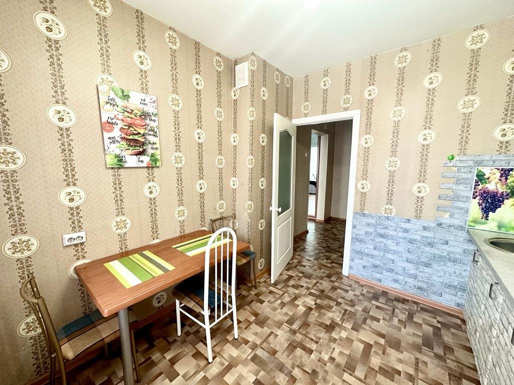Красноярск: Апартаменты Дмитрия Мартынова 41
