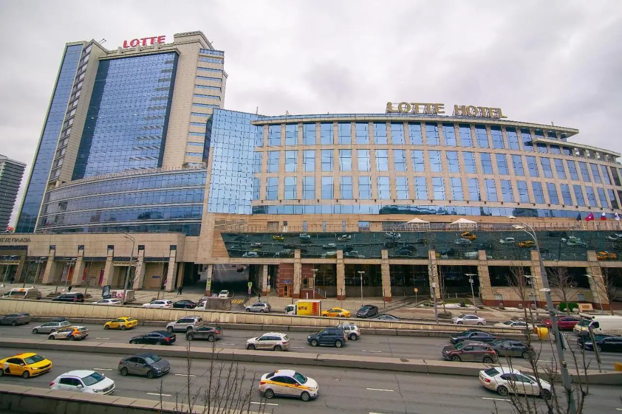 Москва: Studio Deluxe Arbat