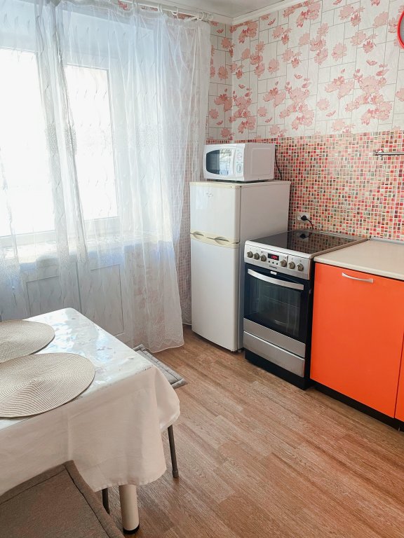 Петропавловск-Камчатский: Апартаменты На Ленинградской