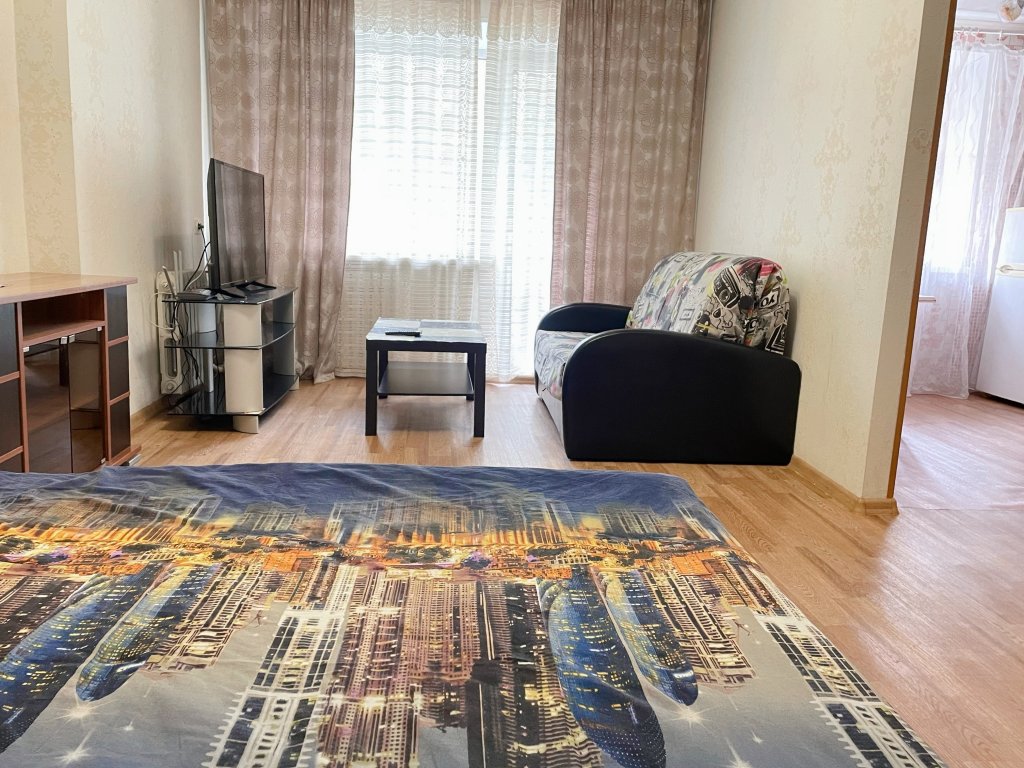 Петропавловск-Камчатский: Апартаменты На Ленинградской