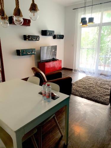 Дубай: Eden Apartment Dubai