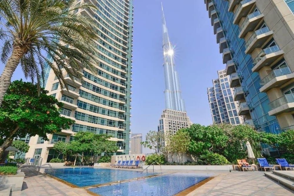 Дубай: Stylish Apartment With the Best Burj Views