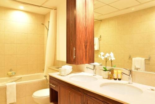 Дубай: Yallarent Burj Residences Apartment