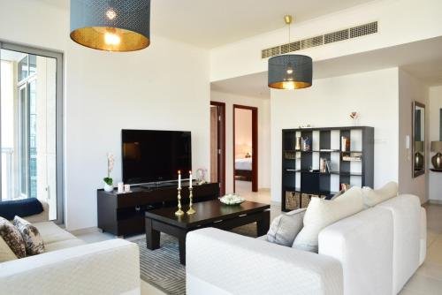 Дубай: Yallarent Burj Residences Apartment