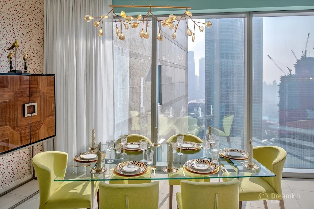 Дубай: Dream Inn 48 Burj Gate Luxury Homes