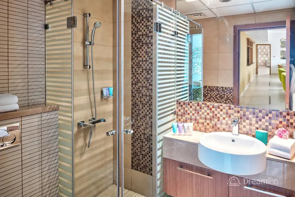 Дубай: Dream Inn 48 Burj Gate Luxury Homes
