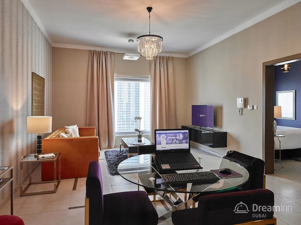Дубай: Dream Inn 48 Burj Gate Luxury Homes