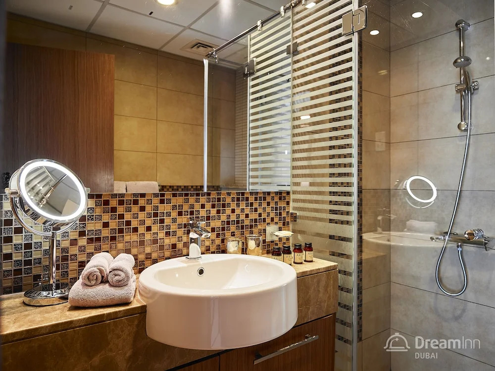 Дубай: Dream Inn 48 Burj Gate Luxury Homes