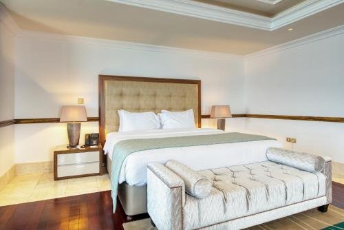 Дубай: Penthouse Full Sea View With Pool JBR
