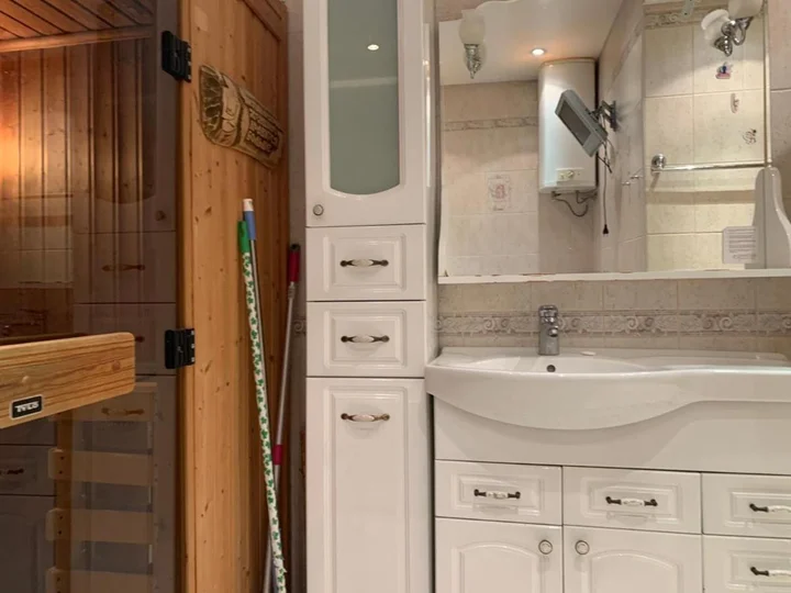 Москва: MaxRealty24 Новый Арбат, 16
