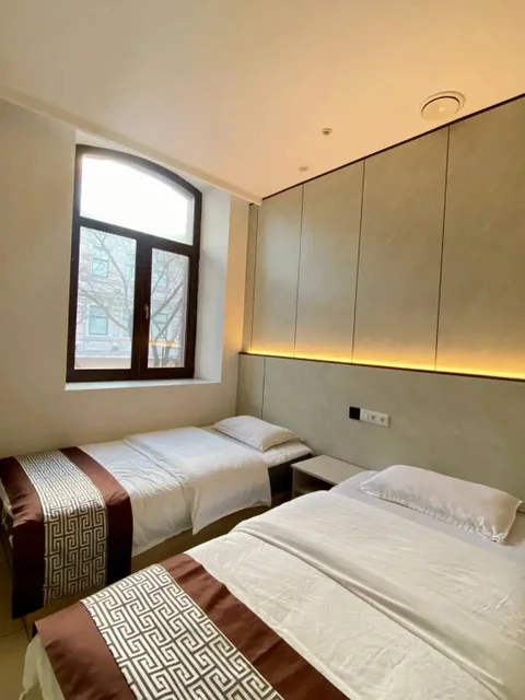 Владивосток: Отель Holiday Hotel