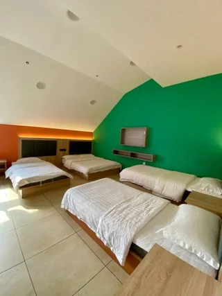 Владивосток: Отель Holiday Hotel